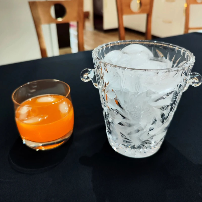 یخدان کریستال تراش دستی